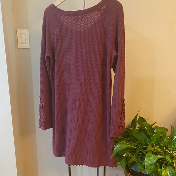 Long Sleeved Mini Dress with Lacy Wrist Detail - Picture 3 of 5